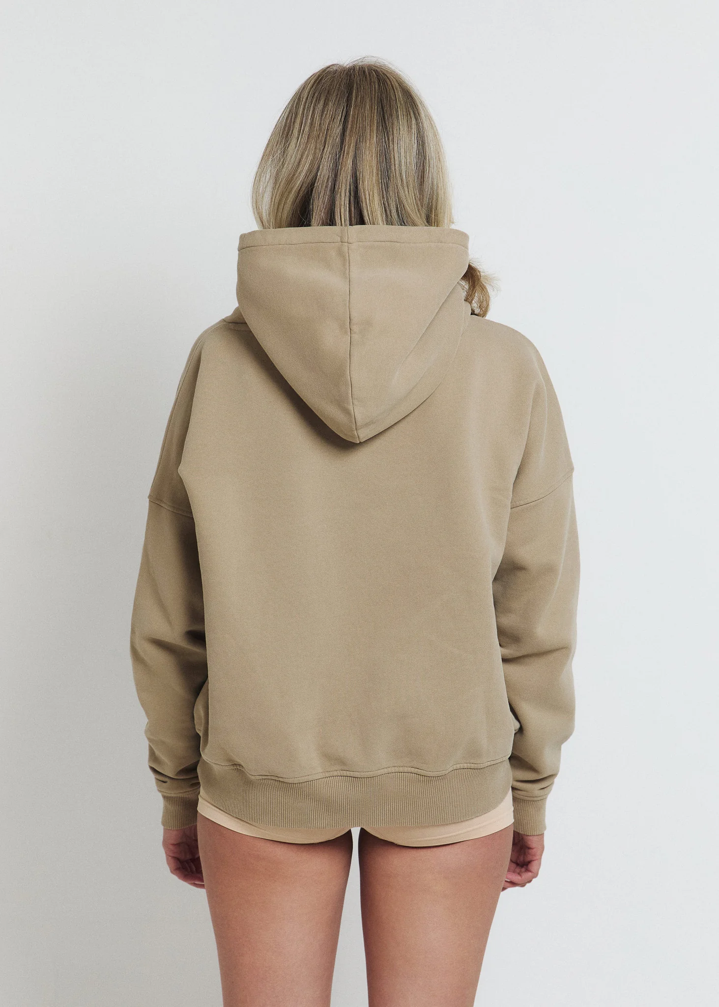 The Perfect Oversized Hoodie - Image 7