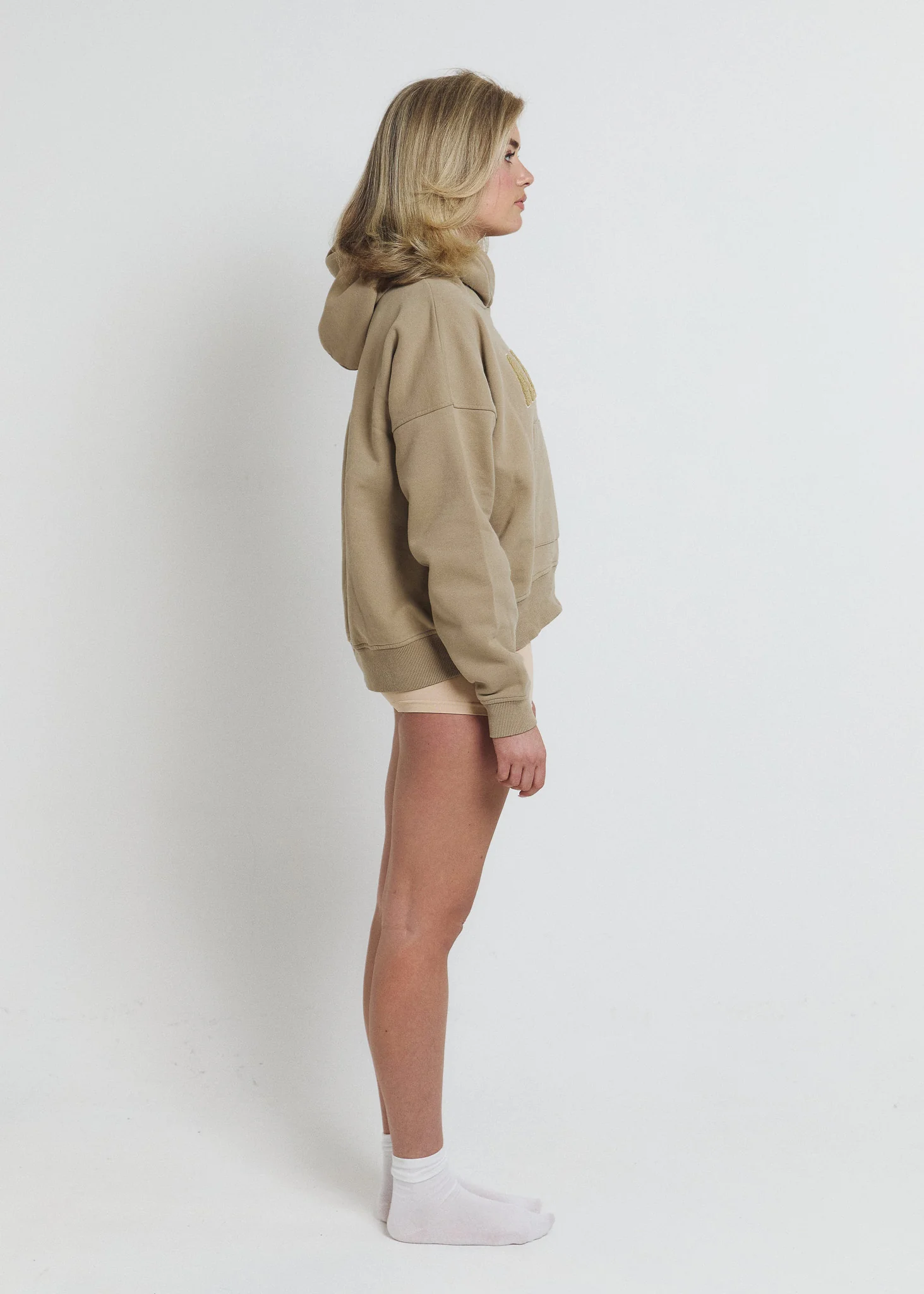 The Perfect Oversized Hoodie - Image 8